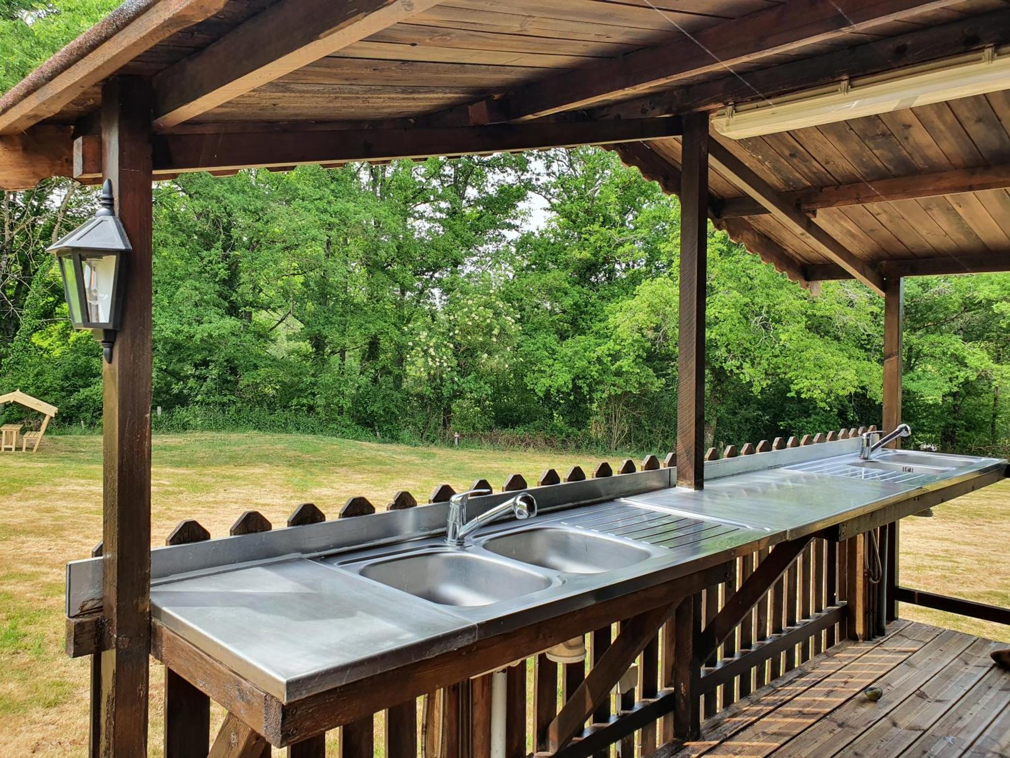 Moulin Du Pommier Glamping & Camping Saulgond Ngoại thất bức ảnh